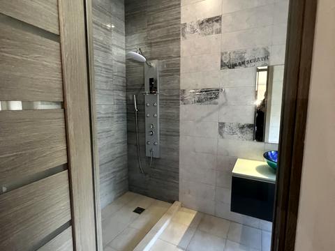 будинок за адресою Академічна вул., 15