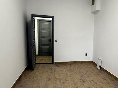 коммерческая по адресу Северина Наливайко ул., 12