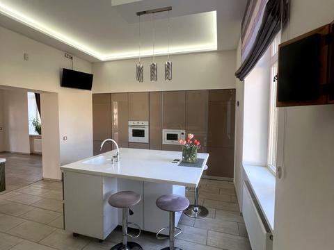 будинок за адресою Академічна вул., 15