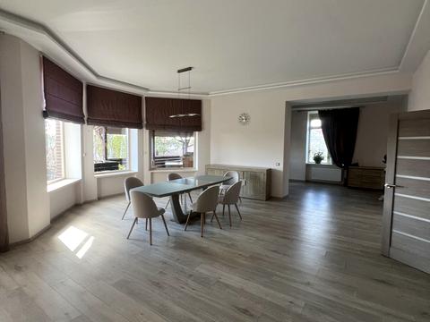 будинок за адресою Академічна вул., 15