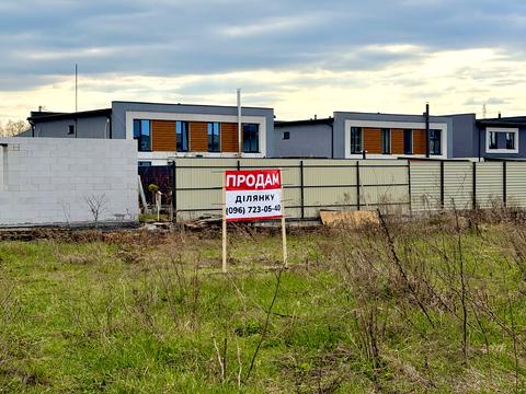 ділянка за адресою Данила Галицького, 10Б