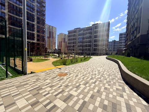 квартира за адресою Олександра Олеся вул., 2-Б