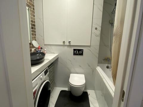 квартира за адресою В'ячеслава Чорновола вул., 46-Д