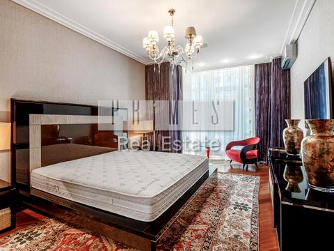 квартира за адресою Андрія Верхогляда вул. (Михайла Драгомирова), 18-А