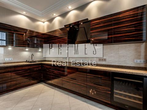 квартира за адресою Андрія Верхогляда вул. (Михайла Драгомирова), 18-А