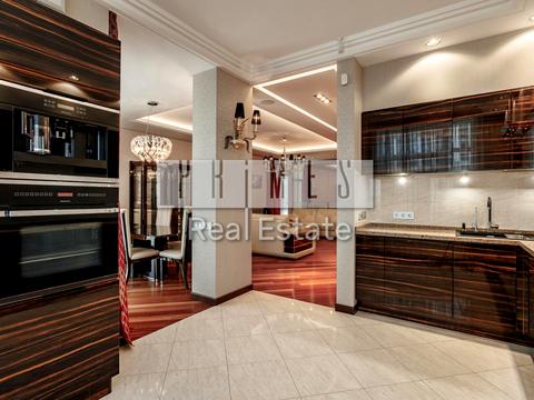 квартира за адресою Андрія Верхогляда вул. (Михайла Драгомирова), 18-А