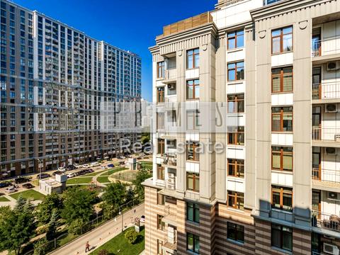 квартира за адресою Андрія Верхогляда вул. (Михайла Драгомирова), 18-А