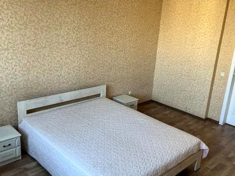 квартира за адресою Червоної Калини просп. (Володимира Маяковського), 68