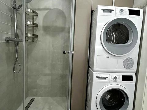 квартира за адресою Володимира Навроцького вул., 37