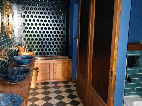 коммерческая по адресу Качалы ул., 2