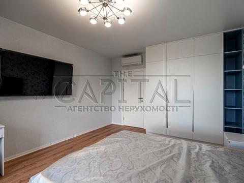 квартира за адресою Київ, Кирилівська вул. (Фрунзе), 37