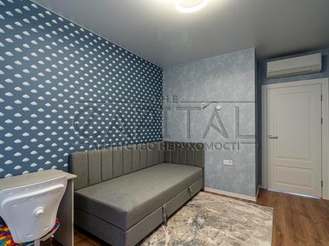 квартира за адресою Київ, Кирилівська вул. (Фрунзе), 37