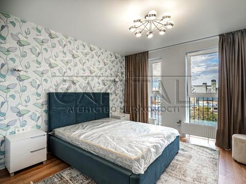 квартира за адресою Київ, Кирилівська вул. (Фрунзе), 37