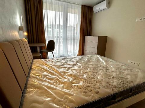 квартира за адресою Володимира Навроцького вул., 37