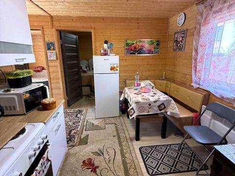 будинок за адресою Єсеніна