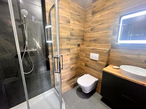 будинок за адресою Патриотів, 4б