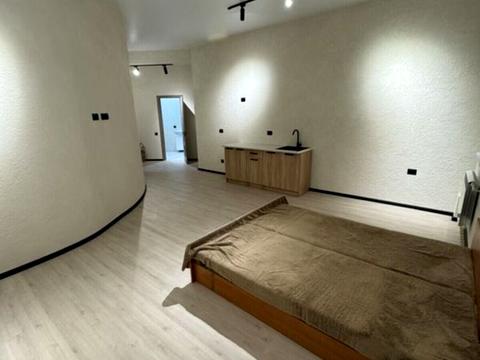квартира за адресою Профспілковий бульв., 64
