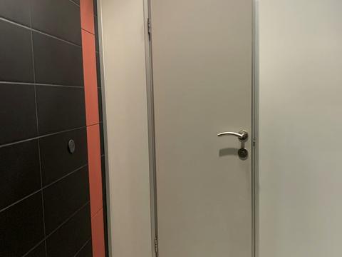 комерційна за адресою Юлії Здановської вул. (Ломоносова), 73-А