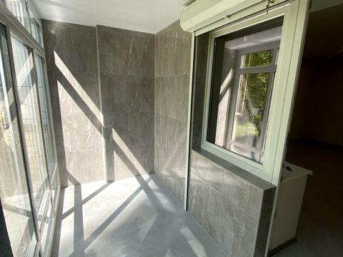 комерційна за адресою Відпочинку вул., 12