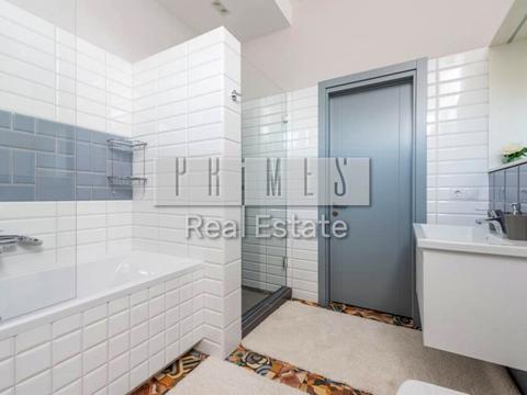 будинок за адресою Кар'єрна вул.