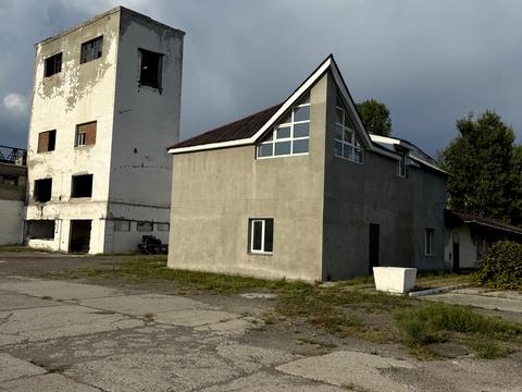 комерційна за адресою Амет-Хана Султана пров. (Комунальний), 31/2