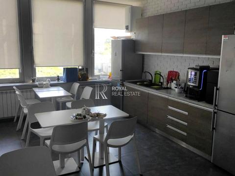 коммерческая по адресу Шота Руставели ул., 39/41