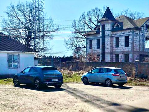 коммерческая по адресу Лінія 1, 137