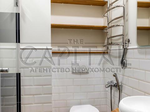 квартира за адресою Регенераторна вул., 4 к4