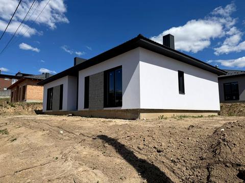 будинок за адресою Рівне, масив зоряний