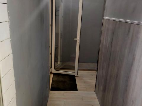 комерційна за адресою Жулянська вул., 2-Г
