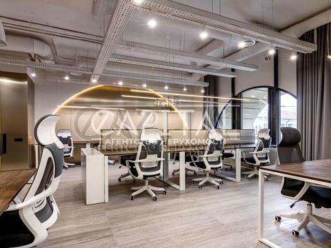 комерційна за адресою Бульварно-Кудрявська, 15