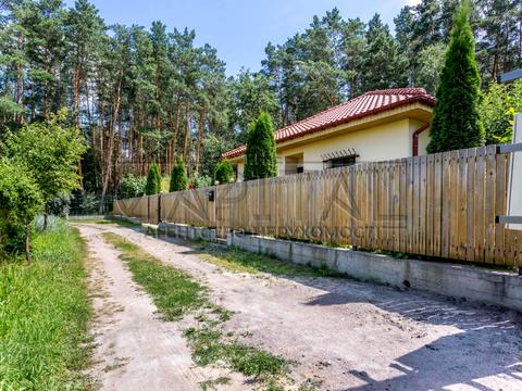 будинок за адресою Лугова