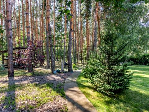 будинок за адресою Лугова