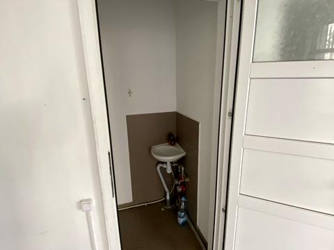 комерційна за адресою Роксоляни вул., 56