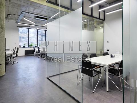 комерційна за адресою Саксаганського вул., 120