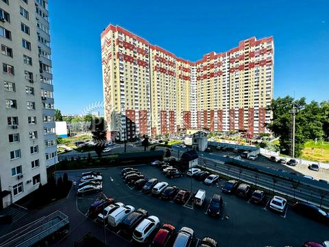 квартира за адресою Академіка Глушкова просп., 9-Д