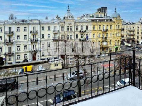 комерційна за адресою Івана Франка вул., 29