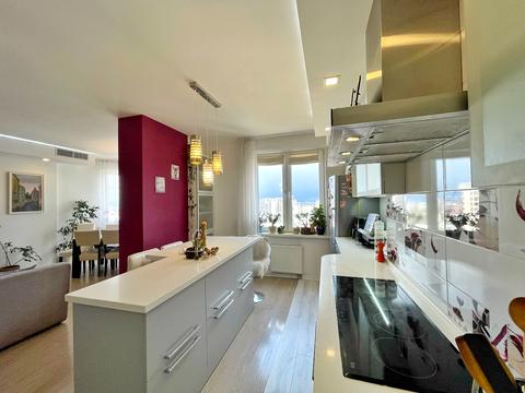 квартира за адресою Дмитрівська вул., 75