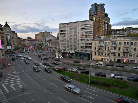 комерційна за адресою Шота Руставелі вул., 1