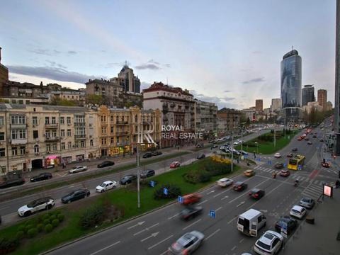 комерційна за адресою Шота Руставелі вул., 1
