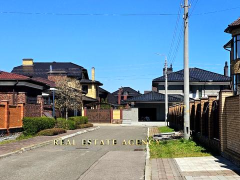 ділянка за адресою Богатирська вул., 30-Б