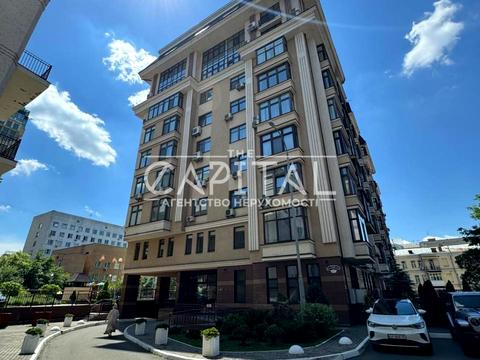 комерційна за адресою Назарівська вул. (Вєтрова), 23