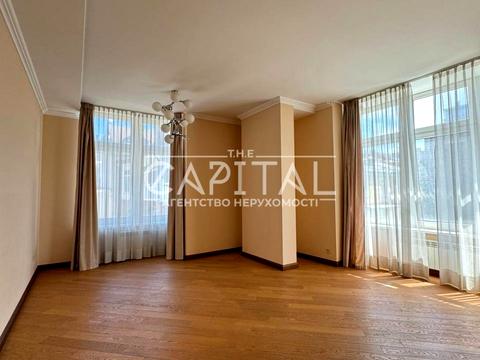 комерційна за адресою Назарівська вул. (Вєтрова), 23