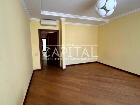 комерційна за адресою Назарівська вул. (Вєтрова), 23