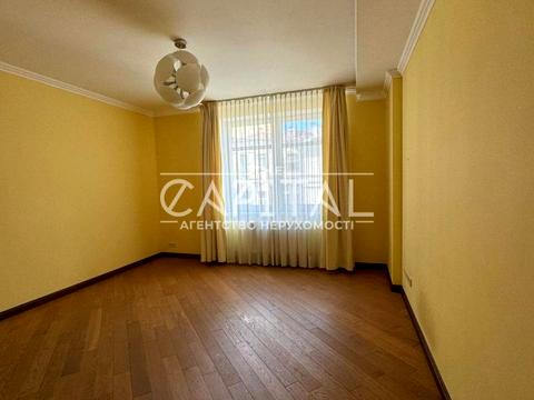 комерційна за адресою Назарівська вул. (Вєтрова), 23