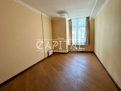 комерційна за адресою Назарівська вул. (Вєтрова), 23