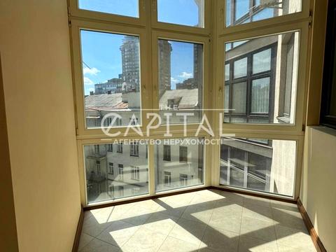 комерційна за адресою Назарівська вул. (Вєтрова), 23