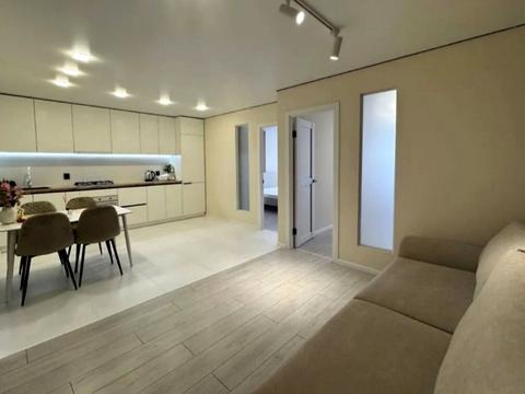 квартира за адресою Андрія Сахарова вул., 10