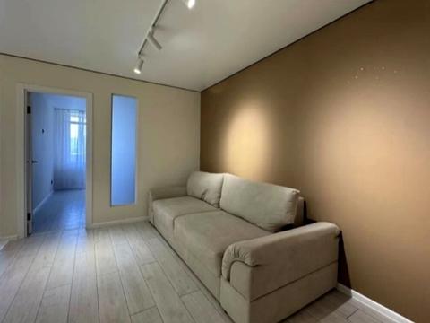 квартира за адресою Андрія Сахарова вул., 10