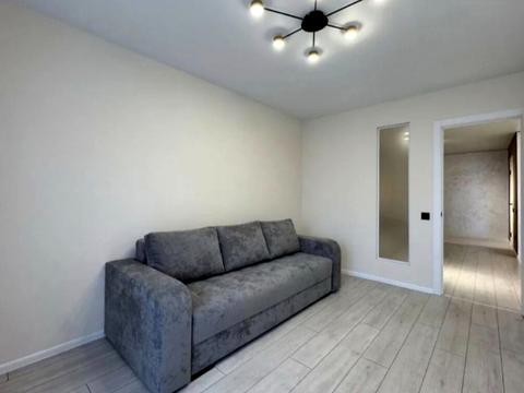 квартира за адресою Андрія Сахарова вул., 10